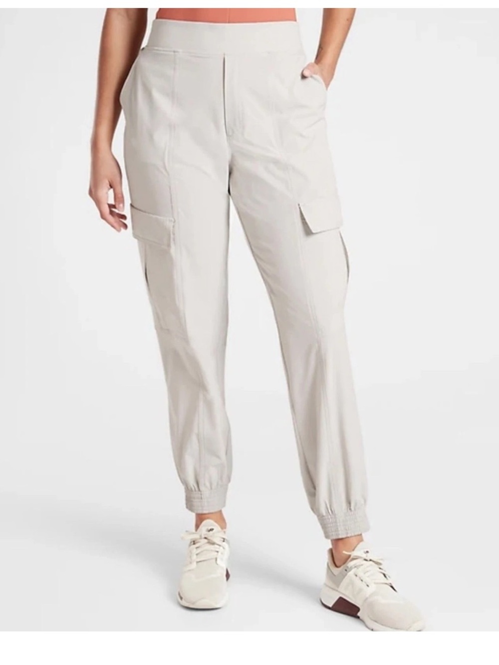 Athleta NWT The Chelsea Utility Joggers Sz 6T